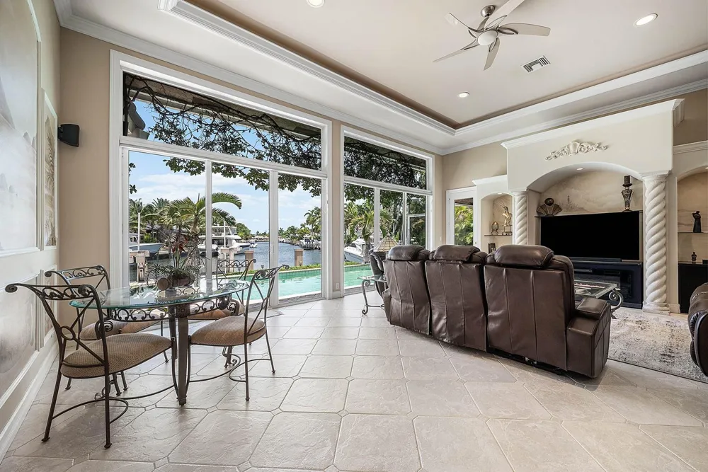 2761 NE 48TH COURT Lighthouse Point, FL 33064