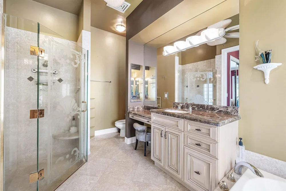 2761 NE 48TH COURT Lighthouse Point, FL 33064