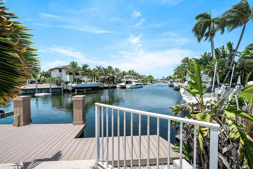 2761 NE 48TH COURT Lighthouse Point, FL 33064
