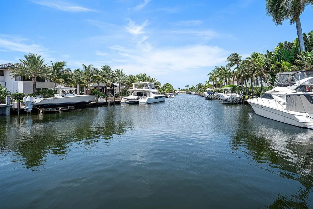 2761 NE 48TH COURT Lighthouse Point, FL 33064