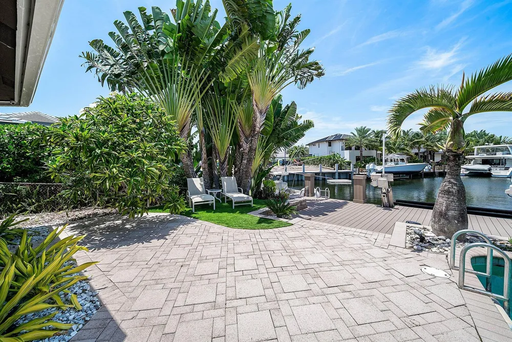 2761 NE 48TH COURT Lighthouse Point, FL 33064