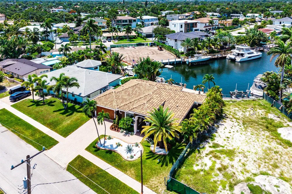 2761 NE 48TH COURT Lighthouse Point, FL 33064