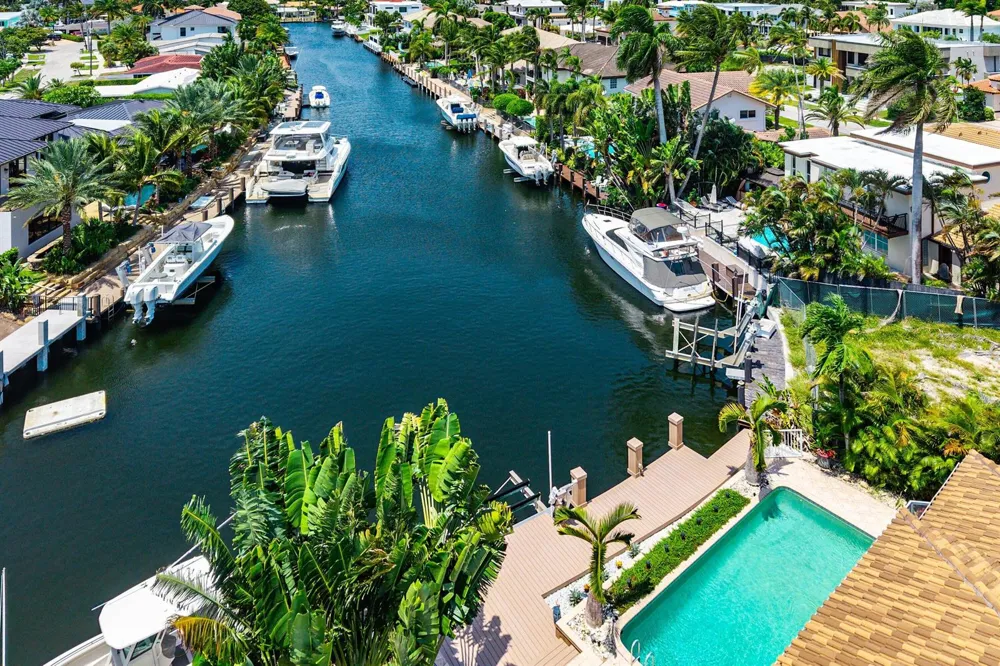 2761 NE 48TH COURT Lighthouse Point, FL 33064