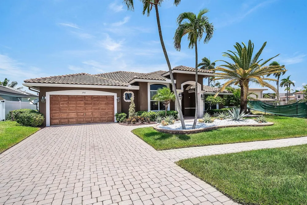 2761 NE 48TH COURT Lighthouse Point, FL 33064