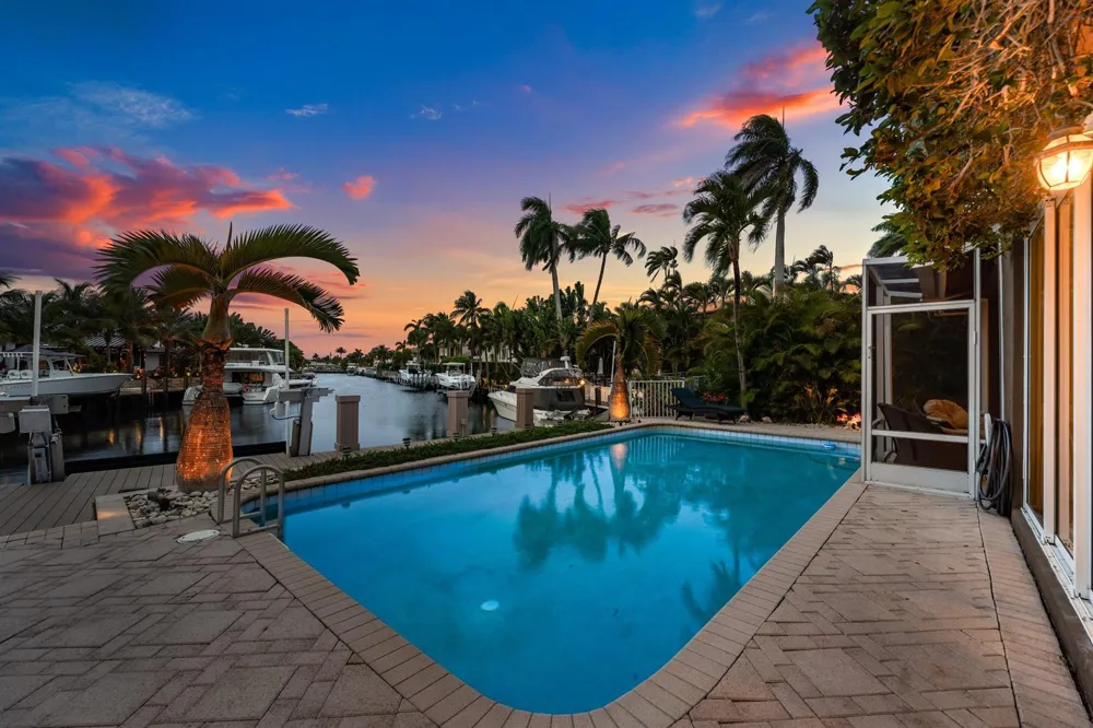 2761 NE 48TH COURT Lighthouse Point, FL 33064