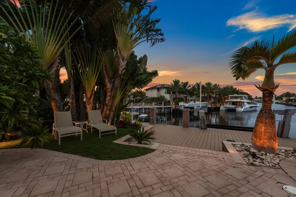 2761 NE 48TH COURT Lighthouse Point, FL 33064