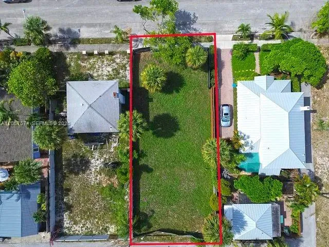 531 31st St West Palm Beach, FL 33407