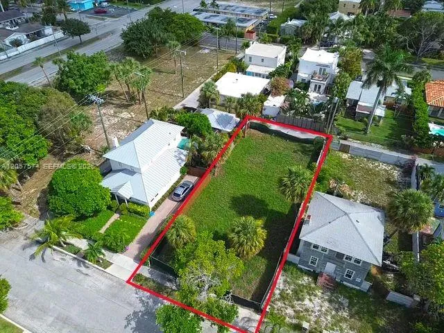 531 31st St West Palm Beach, FL 33407