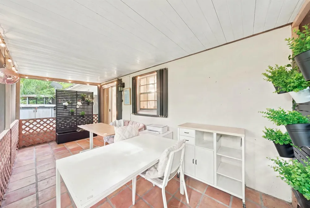 8026 SW 20TH COURT Davie, FL 33324