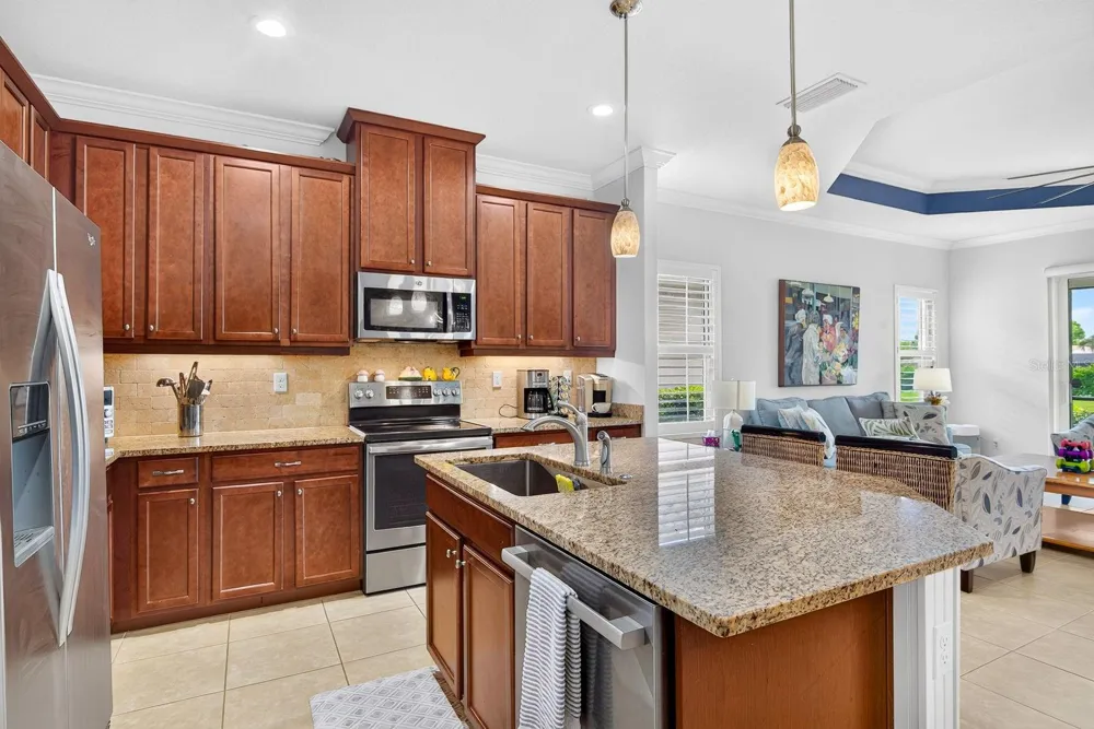 1418 CALLE GRAND STREET Bradenton, FL 34209