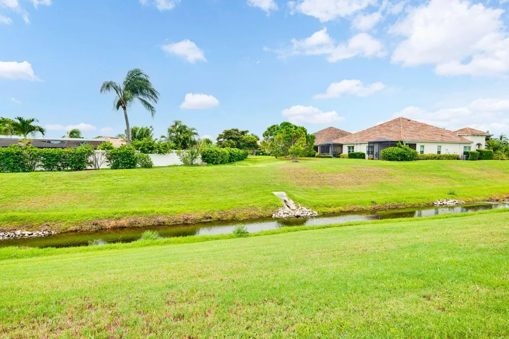 1418 CALLE GRAND STREET Bradenton, FL 34209