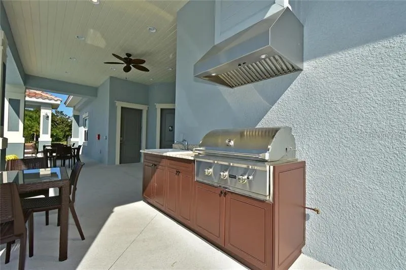 1418 CALLE GRAND STREET Bradenton, FL 34209