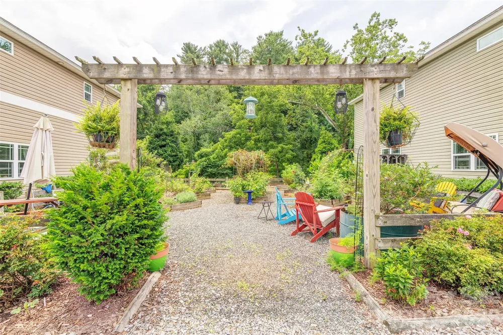 15 Mill Creek Loop #C Asheville, NC 28806
