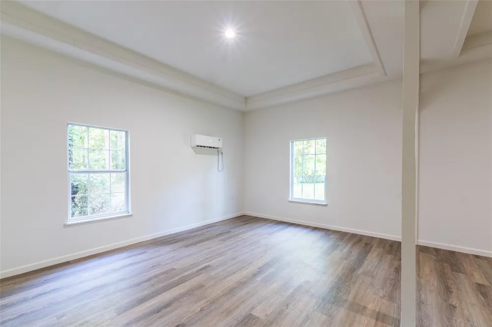 49 Pine Oak Lane Huntsville, TX 77340