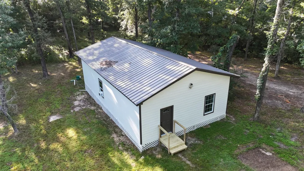 49 Pine Oak Lane Huntsville, TX 77340