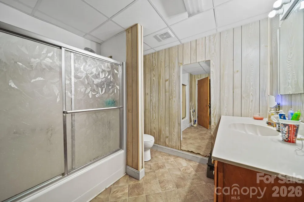 6643 Wards Gap Road Casar, NC 28020