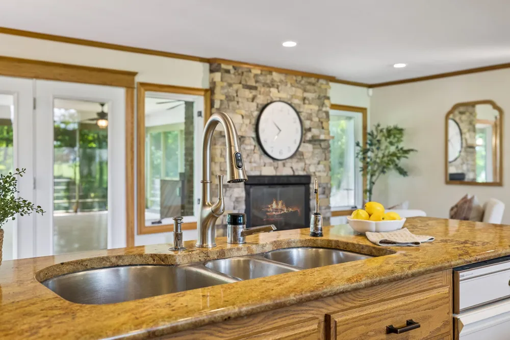 3225 Pinson School Rd Greenbrier, TN 37073