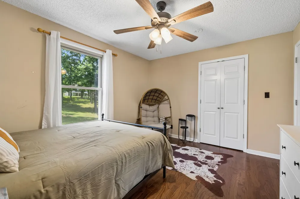 3225 Pinson School Rd Greenbrier, TN 37073