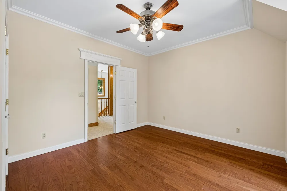 3225 Pinson School Rd Greenbrier, TN 37073