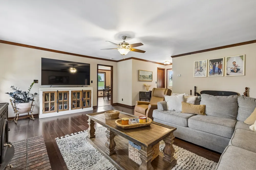 3225 Pinson School Rd Greenbrier, TN 37073