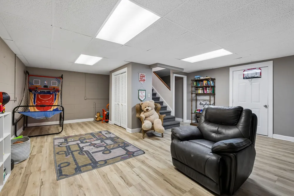 3225 Pinson School Rd Greenbrier, TN 37073