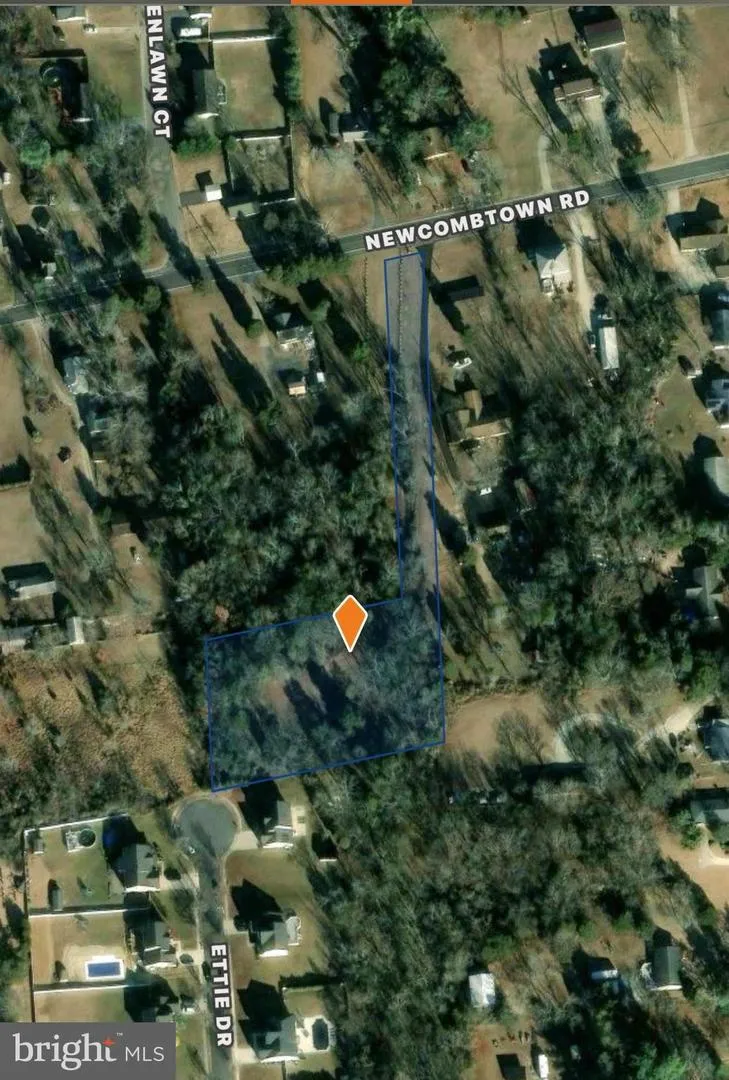 2425 NEWCOMBTOWN ROAD Millville, NJ 08332