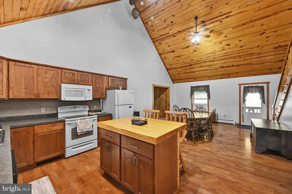 86 BROWNS CHURCH ROAD Schuylkill Haven, PA 17972