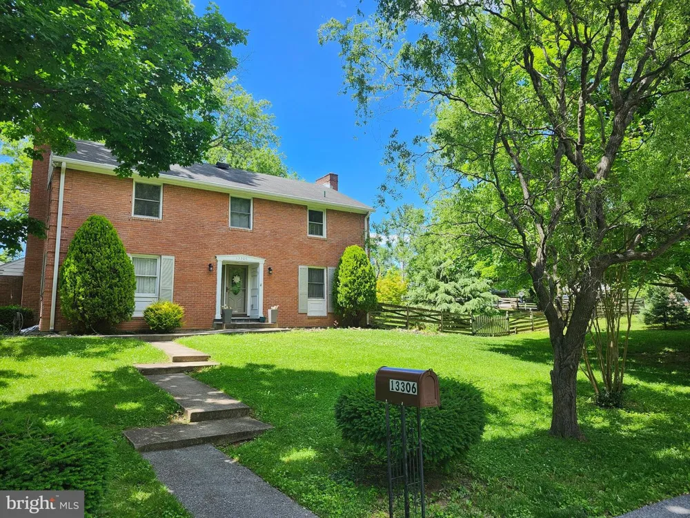 13306 FAIRGREEN CIRCLE Hagerstown, MD 21742