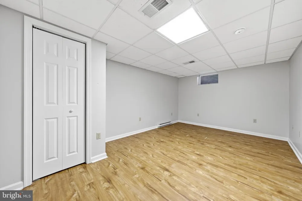 13306 FAIRGREEN CIRCLE Hagerstown, MD 21742