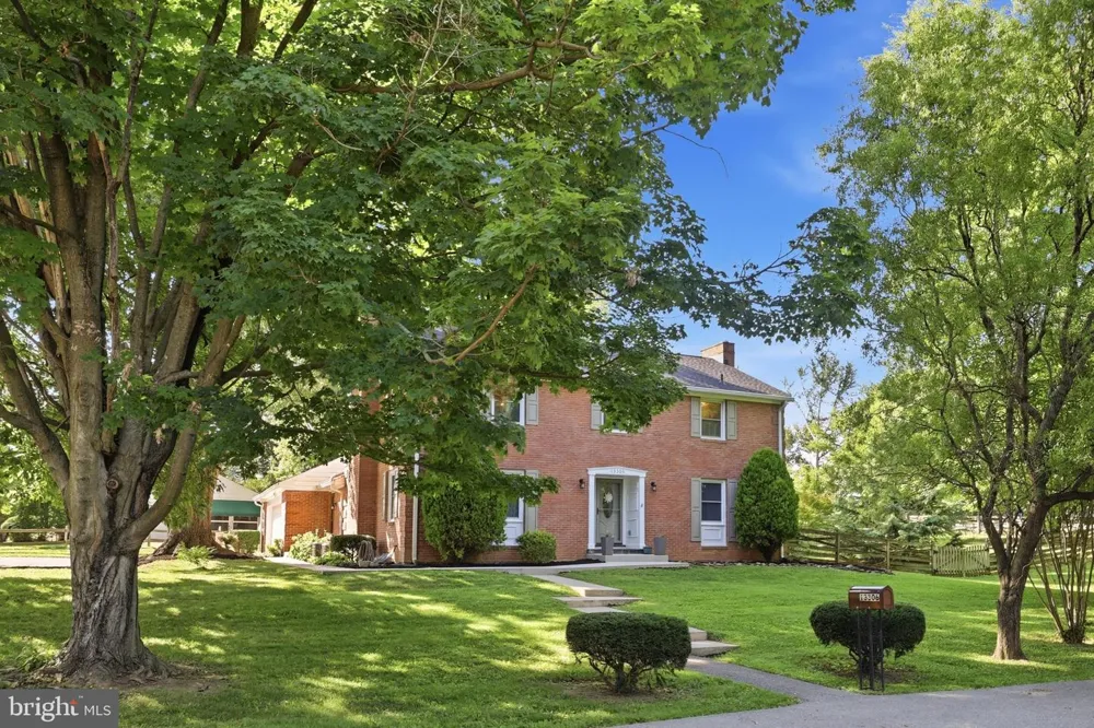 13306 FAIRGREEN CIRCLE Hagerstown, MD 21742