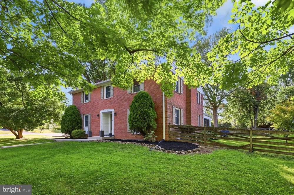 13306 FAIRGREEN CIRCLE Hagerstown, MD 21742