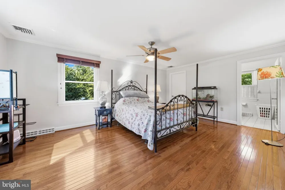 13306 FAIRGREEN CIRCLE Hagerstown, MD 21742
