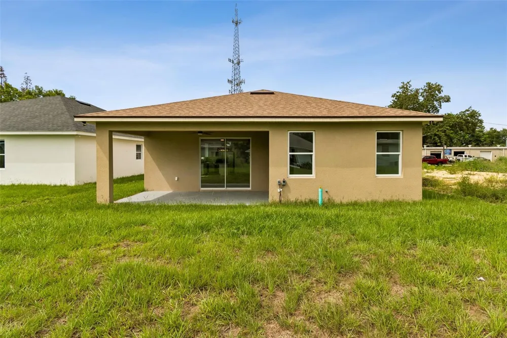 2523 AVENUE E SW Winter Haven, FL 33880