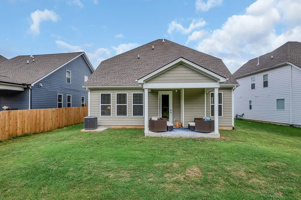 262 Cornice Dr La Vergne, TN 37086