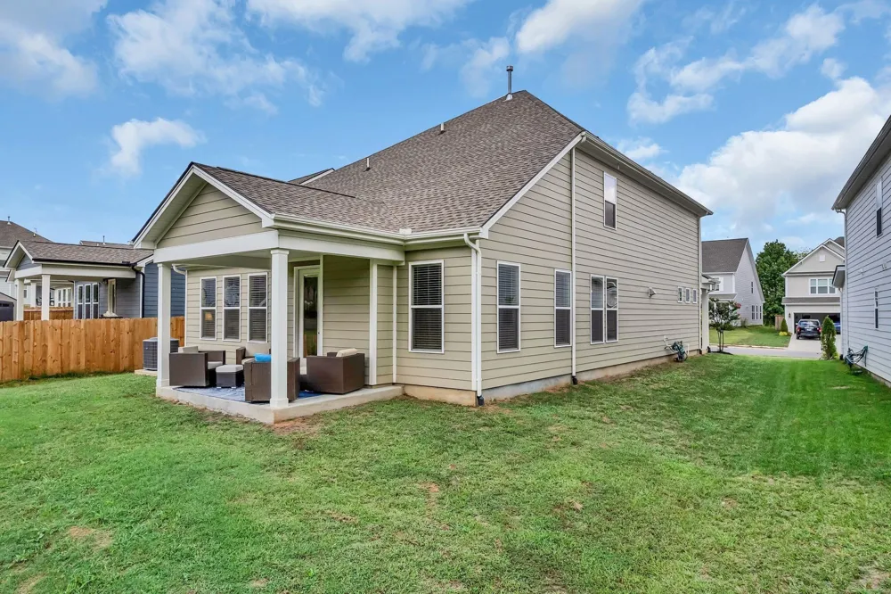 262 Cornice Dr La Vergne, TN 37086