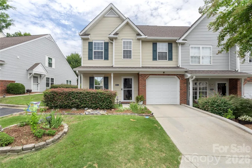 806 Rock Lake Glen Fort Mill, SC 29715