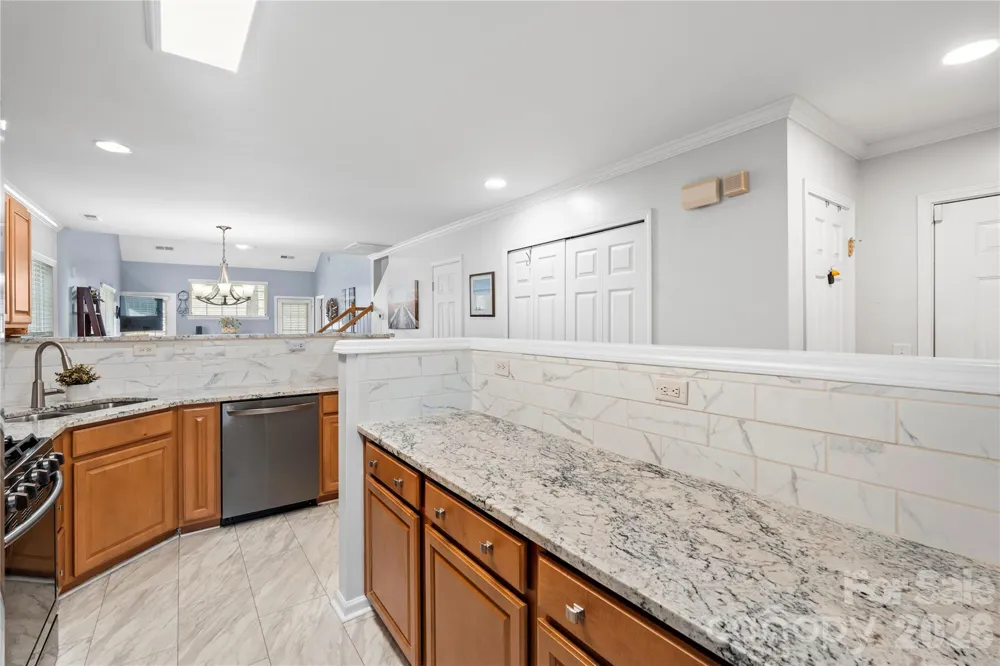 806 Rock Lake Glen Fort Mill, SC 29715