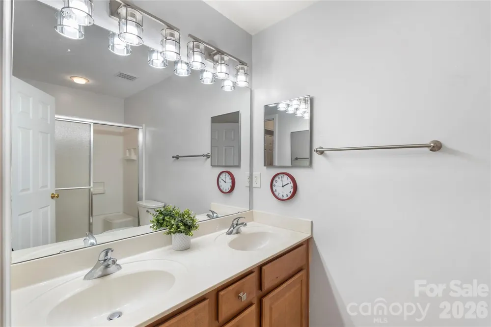 806 Rock Lake Glen Fort Mill, SC 29715