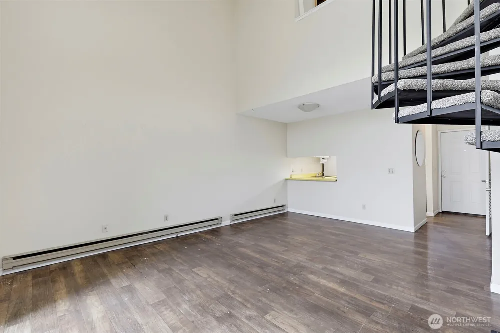 25209 108th Avenue SE #L1 Kent, WA 98030