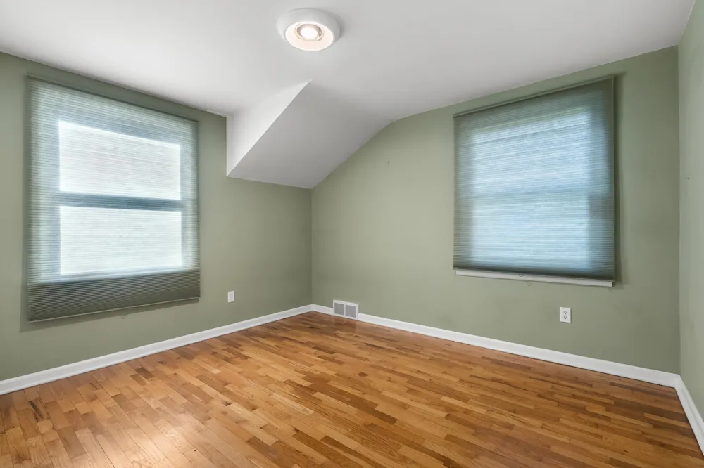 907 East Street Three Rivers, MI 49093