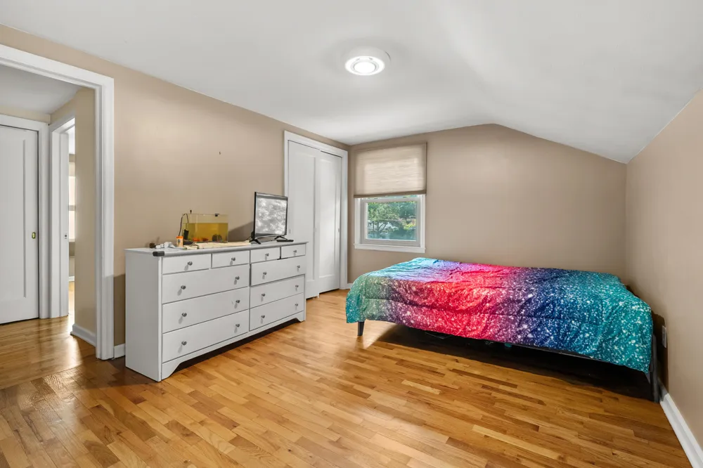 907 East Street Three Rivers, MI 49093