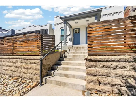 3317 Navajo Street