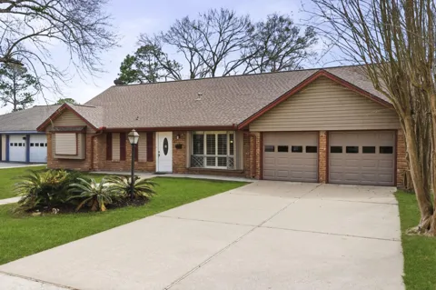 1620 Beachcomber Lane