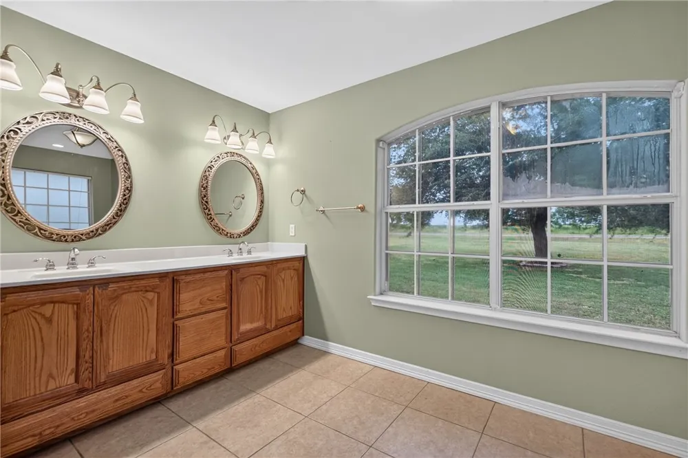 2005 Fm-1717 Kingsville, TX 78363