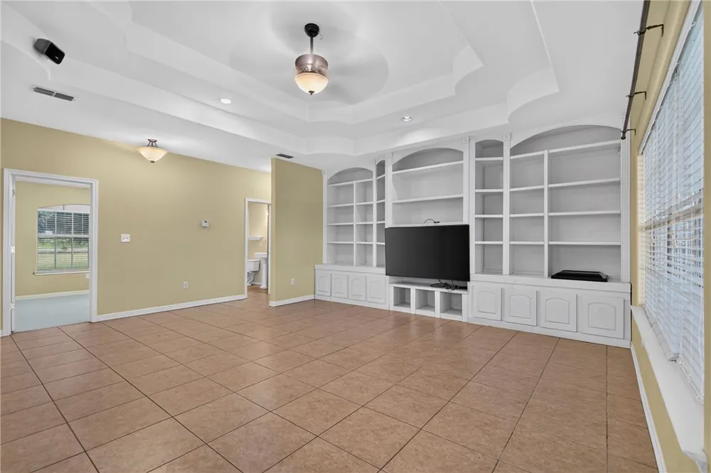 2005 Fm-1717 Kingsville, TX 78363