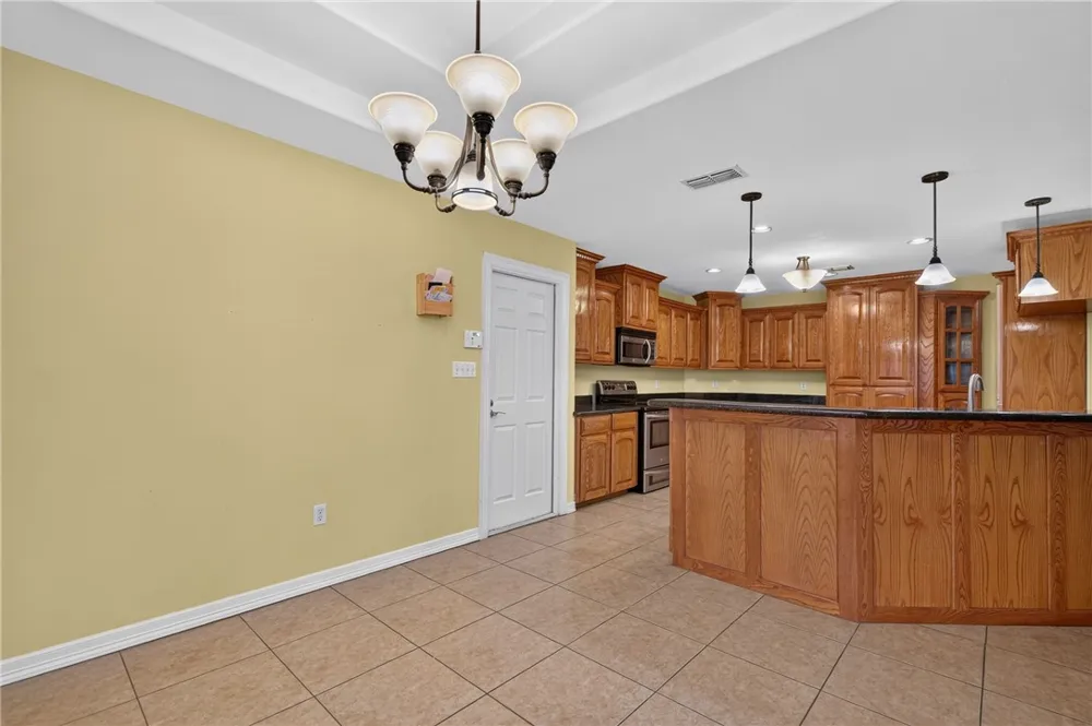 2005 Fm-1717 Kingsville, TX 78363