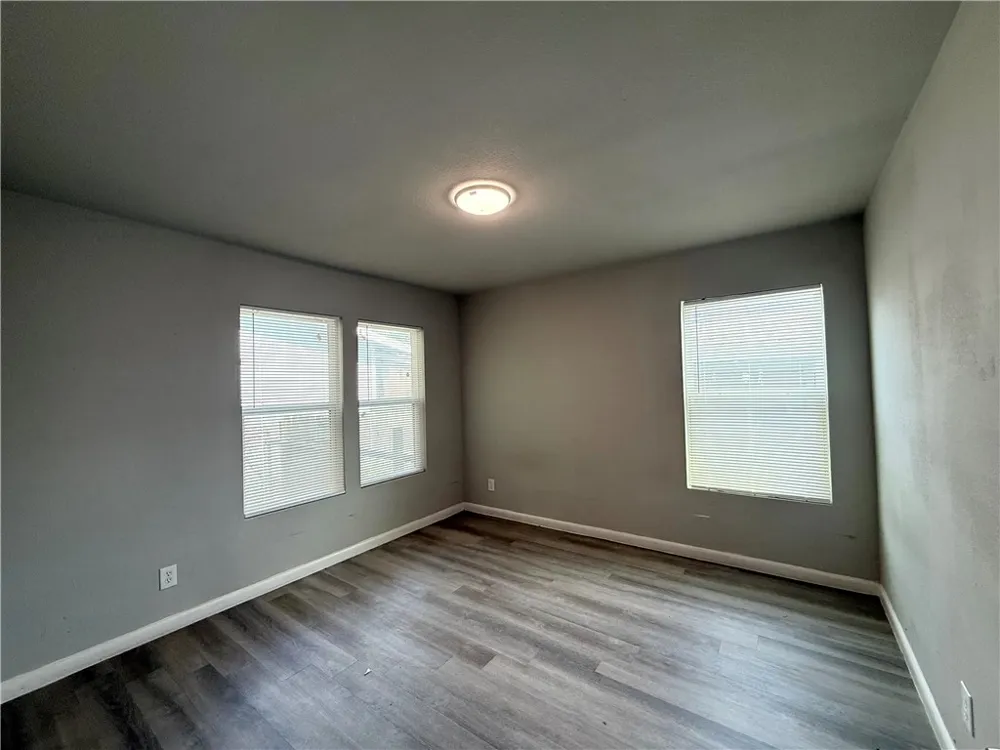 1002 Vernon Drive Corpus Christi, TX 78407