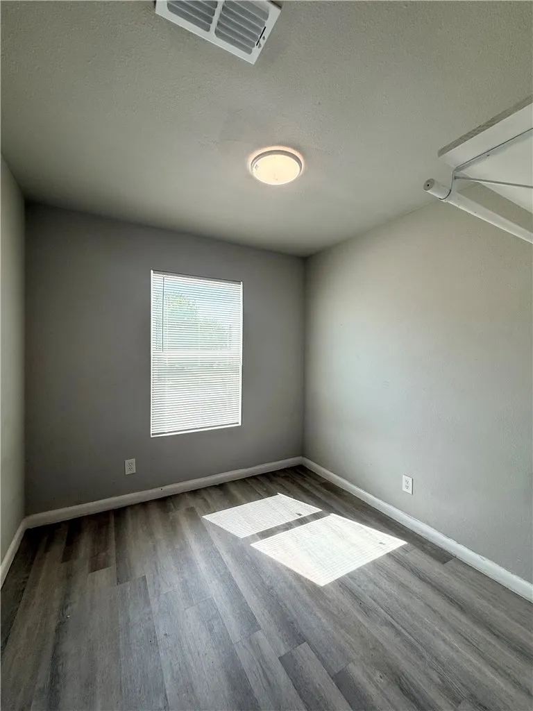 1002 Vernon Drive Corpus Christi, TX 78407