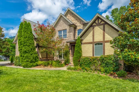 575 Blue Canyon Lane