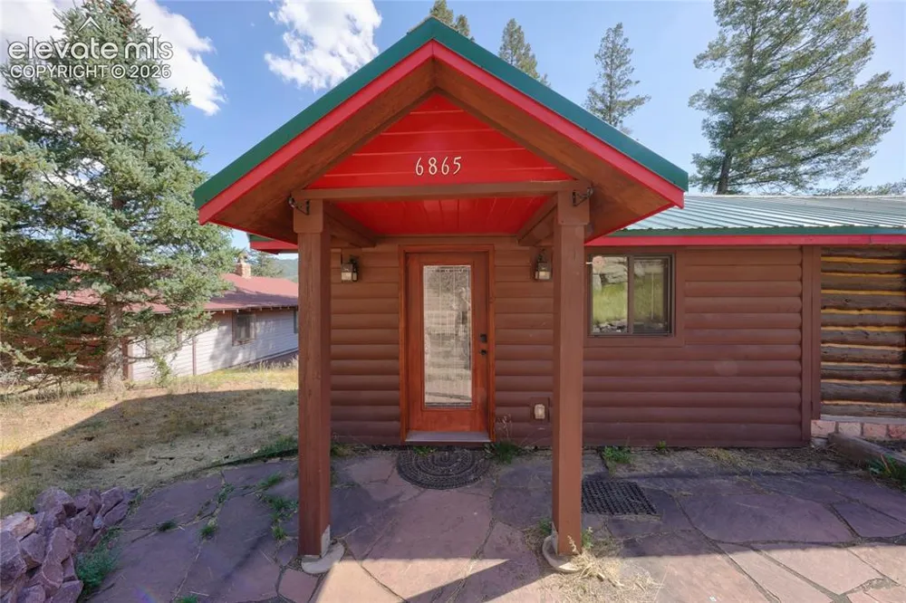 6865 Howard Street Green Mountain Falls, CO 80819